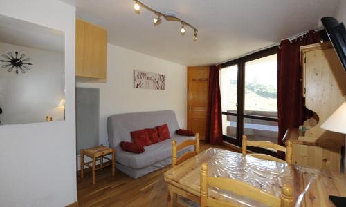 Studio Les Menuires, 1 pièce, 3 personnes - FR-1-344-539
