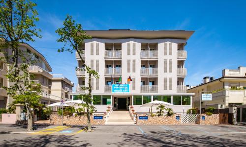 New Bristol Sport Hotel