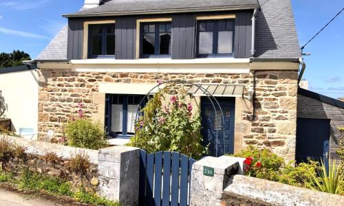 La petite maison du coin de Loguivy de la Mer