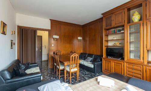 Montebello, Bologna by Short Holidays