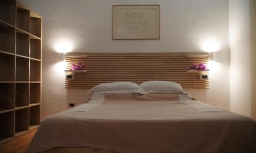 Ampio monolocale in villa con giardino