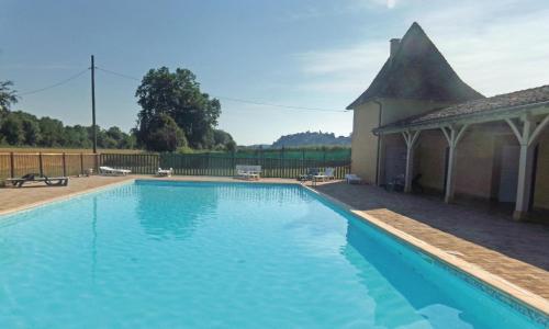 2 Bedroom Pet Friendly Apartment In Limeuil
