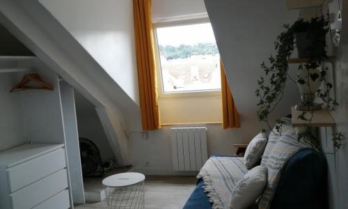 Cute studio Versailles Château