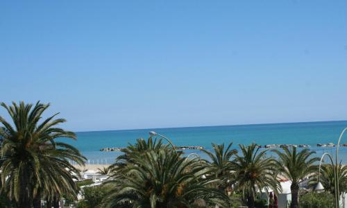 APPARTAMENTO MARE VICINO AL CENTRO