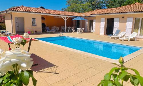 Villa de 4 chambres avec piscine privee jardin clos et wifi a Andernos les Bains a 2 km de la plage