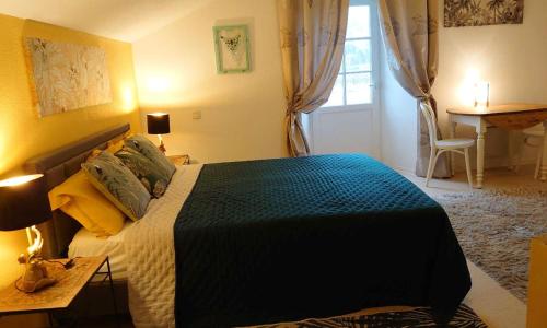 Studio avec piscine partagee jardin clos et wifi a Duravel