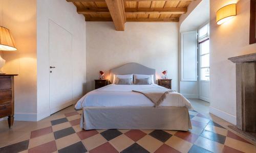 Isola Bella Apartments Suite Ortensia