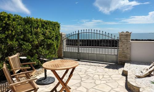 Venez vous ressourcer sur les falaises de Meschers