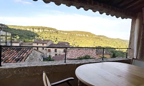 Spacious stylish Provencal house with terrace