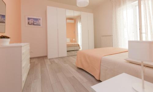 Casa di Dani (città 011015-LT-2232)