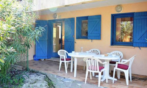 Appartement Le Lavandou, 2 pièces, 6 personnes - FR-1-251-235