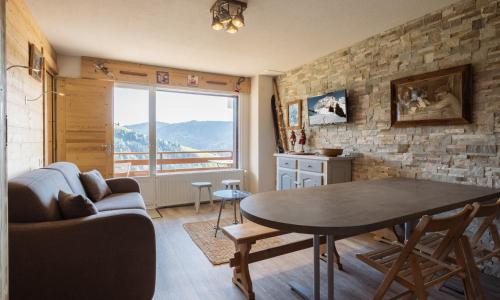 Appartement La Clusaz, 2 pièces, 6 personnes - FR-1-304-240