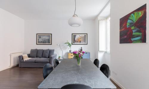 iFlat Monti Charming Apartment
