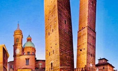 STOP&GO STATION BOLOGNA house self check-in Stazione AV- FIERA