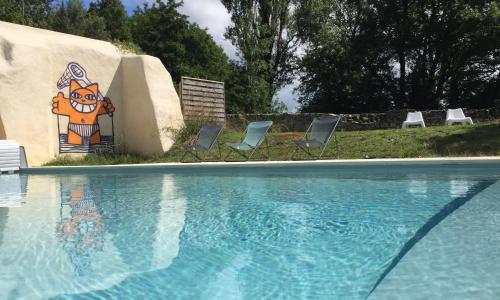 Les pieds dans l'eau - Gîte de L'olivier - Plage privée