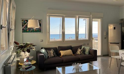 236 tonnarella sea house