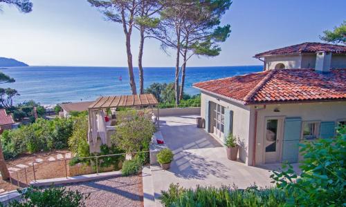 The Red Mullet House