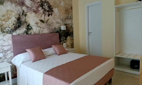 Atika & Atif - Guest House Train Station Venice