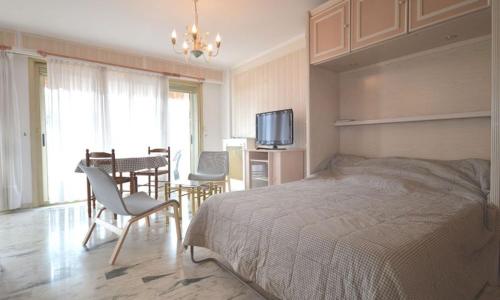Nice studio near the beach