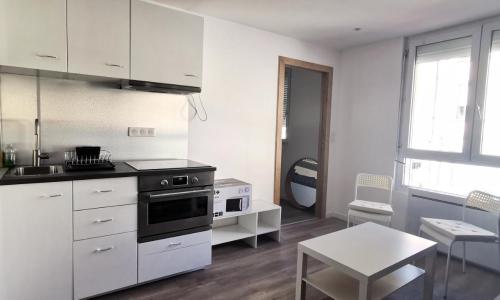 App 11 Mulhouse centre , 4 personnes