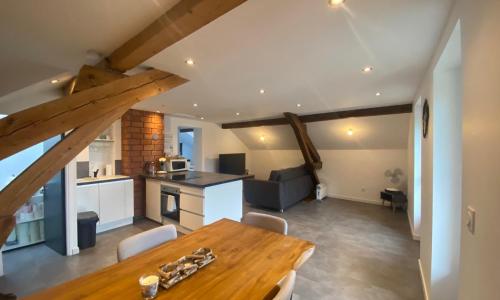 BORD DE LAC,2 chambres SUPERBE VUE LAC 5mn Evian