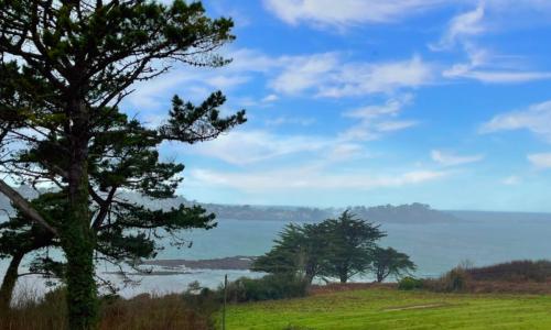 Résidence route de la corniche vue mer