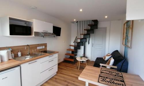 Duplex cosy dans maison neuve avec terrasse entrée indépendante 5 mn de Bayeux et 10 mn plage du débarquement