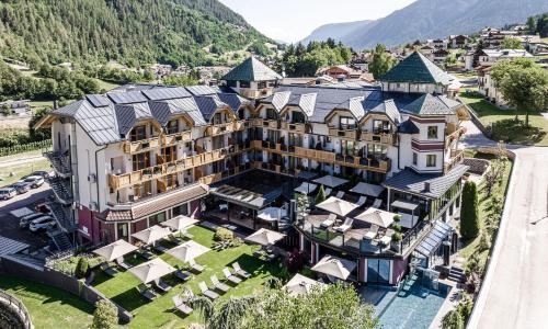 Tevini Dolomites Charming Hotel