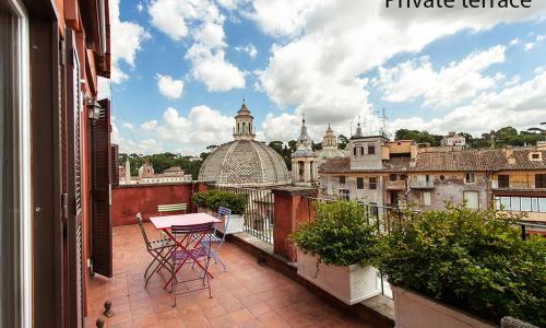 Paradiso Penthouse - FromHometoRome
