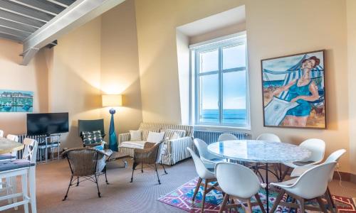 SUN KEYWEEK Duplex Breathtaking view of the Ocean and Palace Gardens
