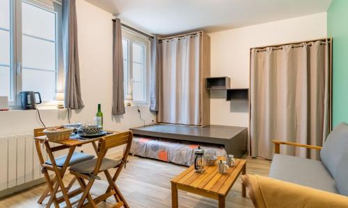 Studio Saint Vincent-2 by Interhome