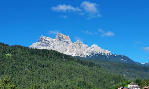 Accogliente attico vista Dolomiti