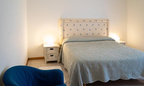 Elegant apartment in residence with pool