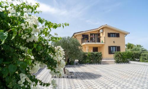 Garden Voyages Balestrate