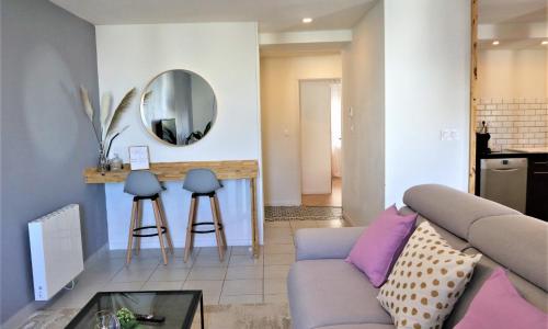 5 mn Zenith Grande Halle Auvergne,pied de Gergovie,Garage,Netflix