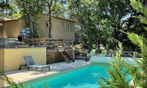 Le Dourmidou - Gite avec piscine, au pied du Luberon