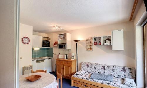 Appartement Les Menuires, 2 pièces, 4 personnes - FR-1-178-369