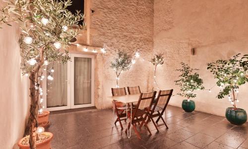 La Généreuse #Patio #Hyper-centre #4 personnes