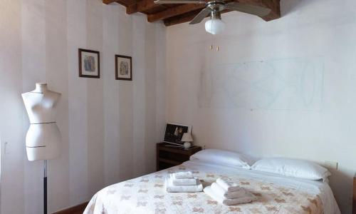 Charming Apartment By Piazza Santo Spirito