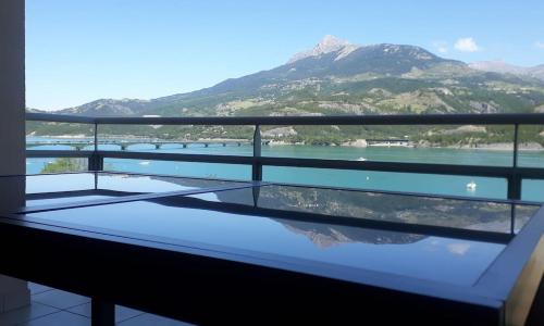T3 Savines le lac - 2 chambres et terrasse avec vue imprenable sur les montagnes !