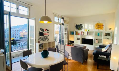 POLITEAMA SUITE IN THE HEART OF THE CITY