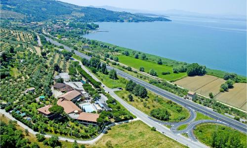 Awesome Home In Passignano Sul Trasime With Wifi