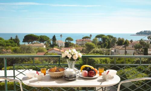 Apartment Riva Bella-2 by Interhome