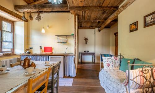 Apartment Giallo by Interhome