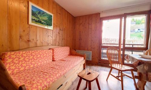 Studio Les Menuires, 1 pièce, 2 personnes - FR-1-344-1068