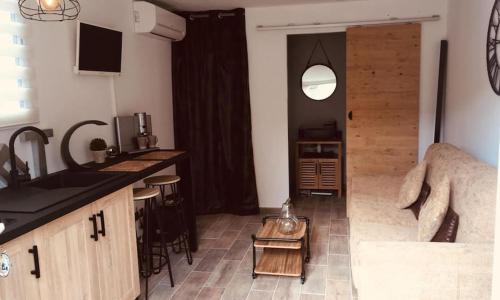 Loue studio neuf tout équipé