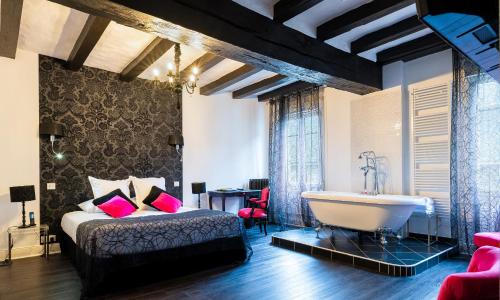 Logis Hotel Restaurant Le Cheval Blanc