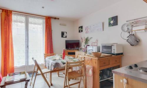 Studio Esquièze-Sère, 1 pièce, 4 personnes - FR-1-402-81