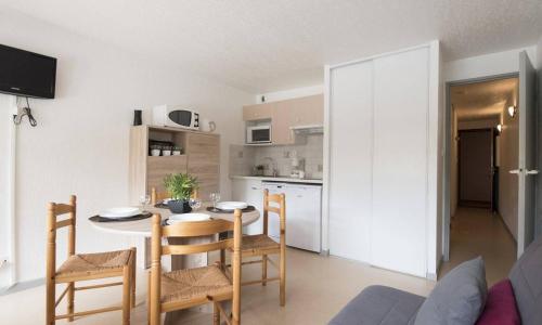 Appartement Saint-Lary-Soulan, 2 pièces, 6 personnes - FR-1-296-156