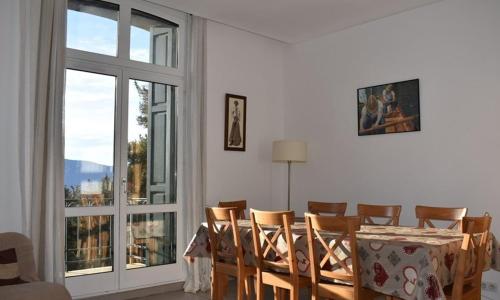 Appartement Font-Romeu-Odeillo-Via, 5 pièces, 9 personnes - FR-1-580-37